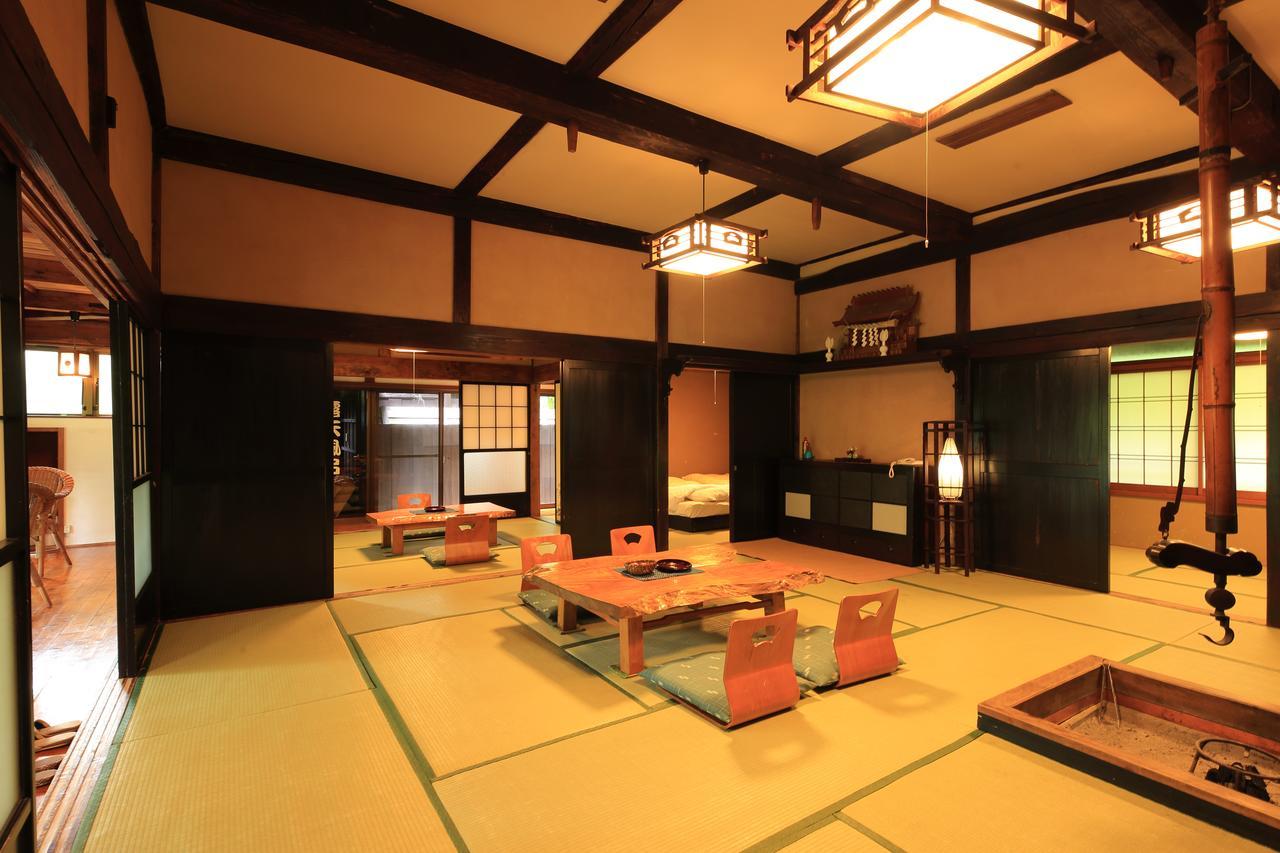 Taira No Takafusa Nikko Buitenkant foto