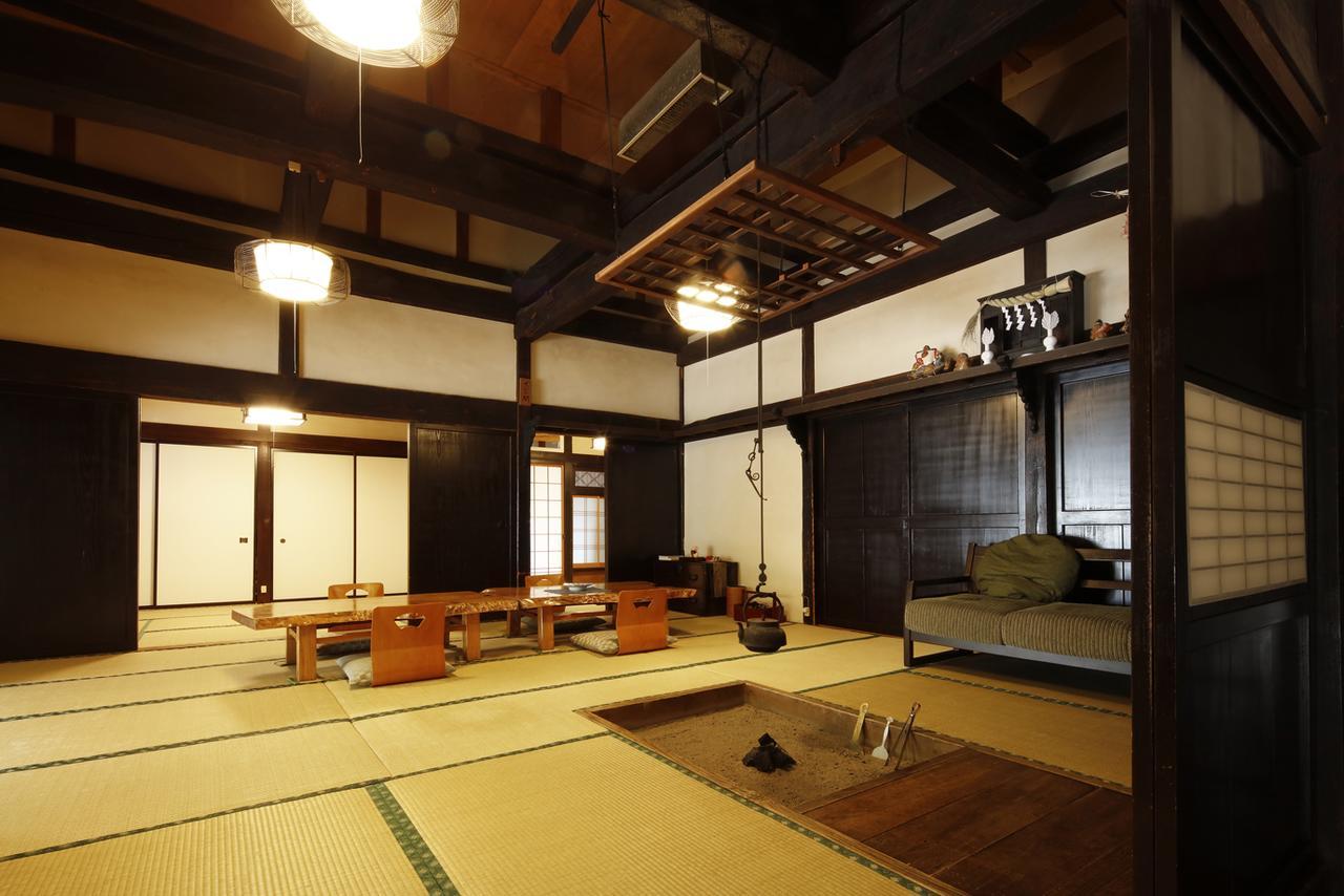 Taira No Takafusa Nikko Buitenkant foto