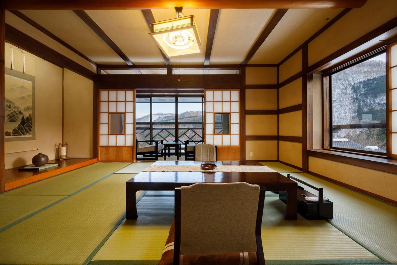 Taira No Takafusa Nikko Buitenkant foto